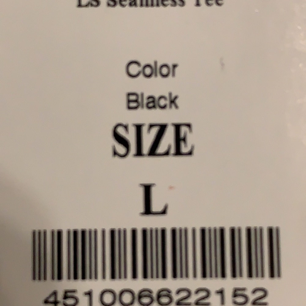 Top - Picture 2 of 2